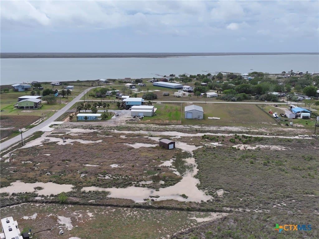 3.86 acres in Calhoun County gallery image 3