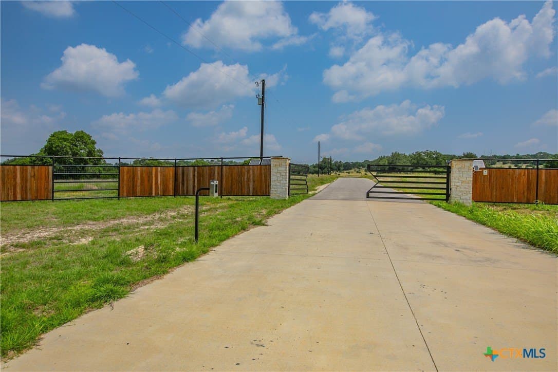 10 acres in Coryell County gallery image 3
