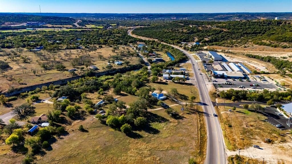 6.65 acres in Kerr County - photo 8