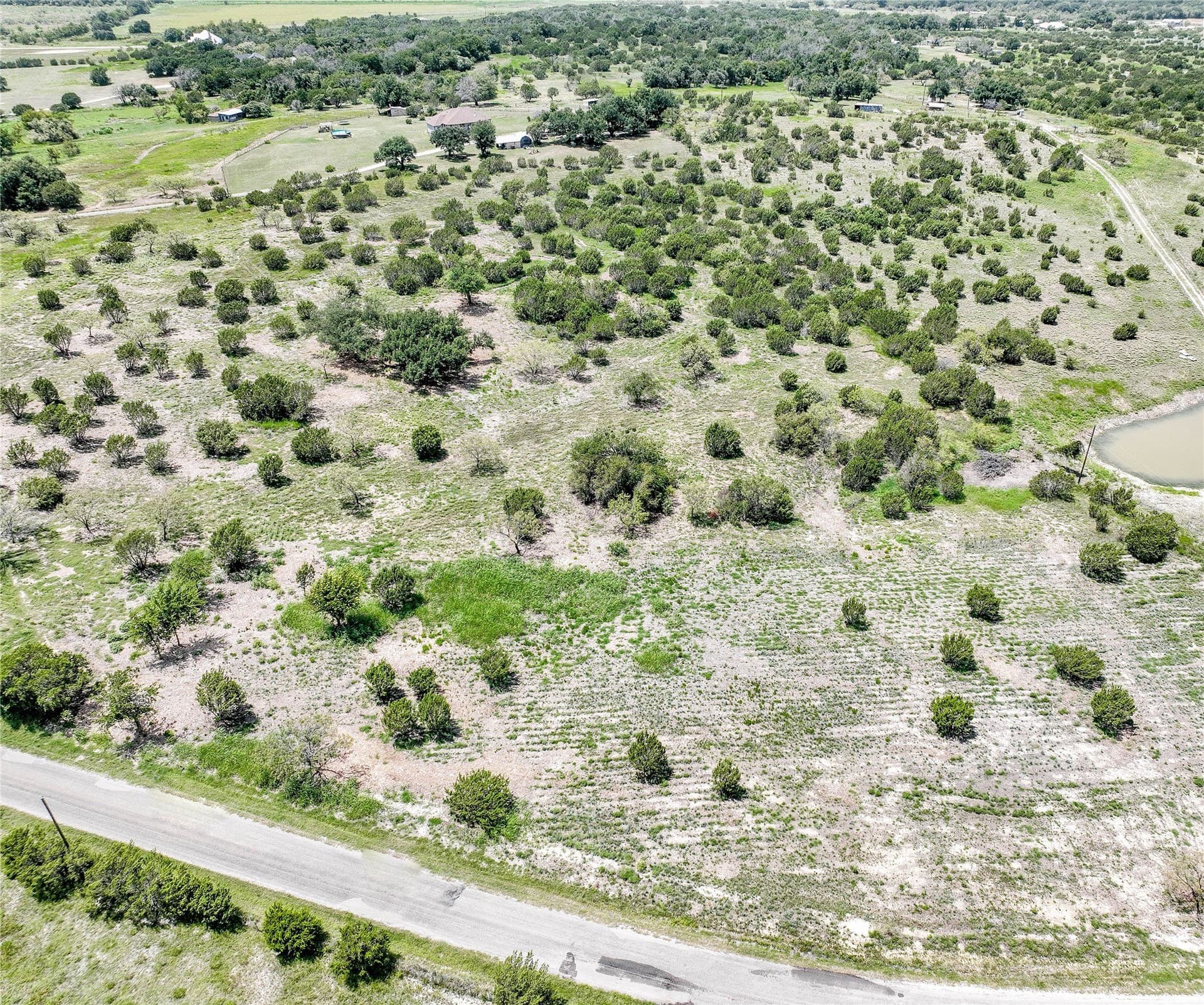 2.02 acres in Hood County