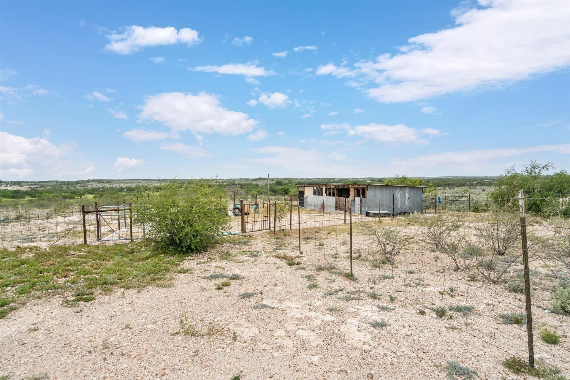 14.72 acres in Val Verde County - photo 43
