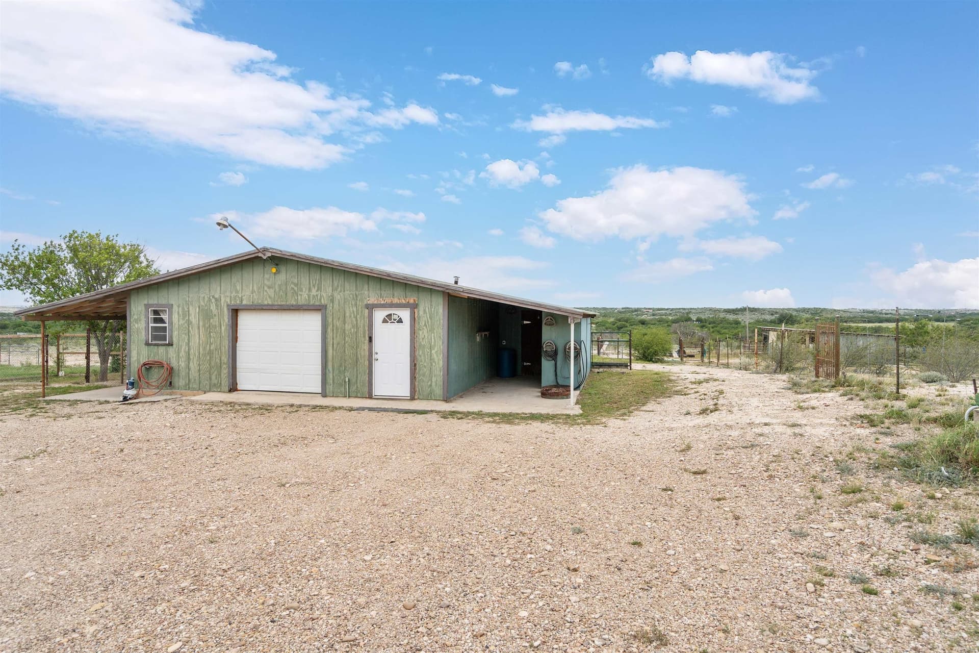 14.72 acres in Val Verde County - photo 36