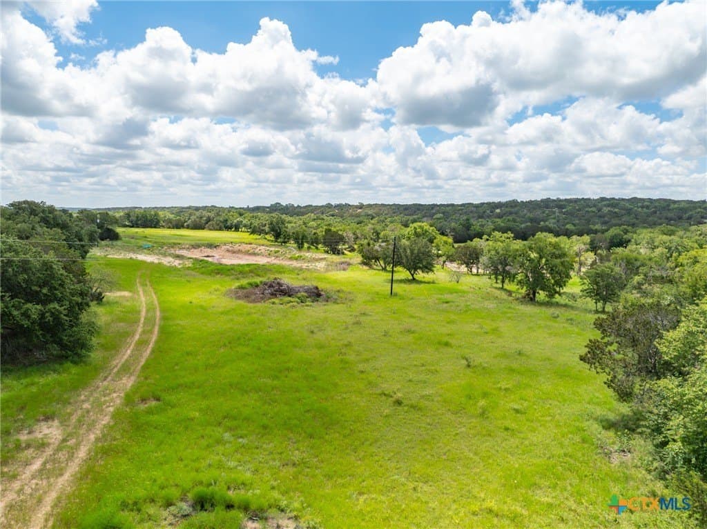 10.01 acres in Coryell County - photo 10
