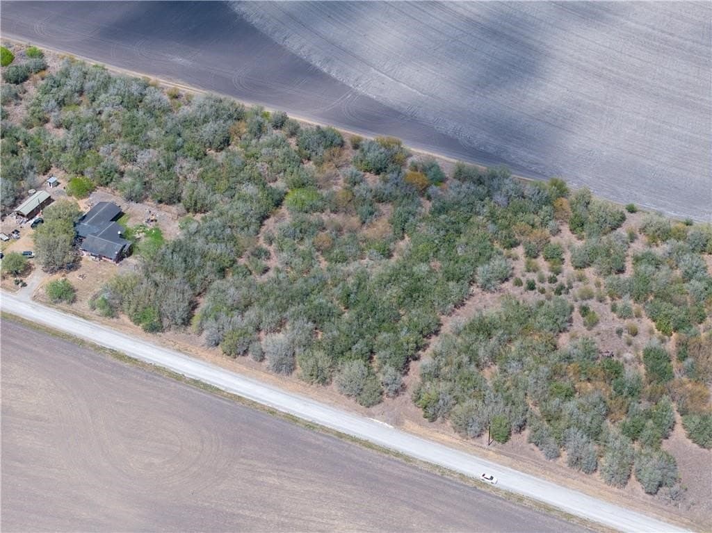 7.43 acres in San Patricio County - photo 10