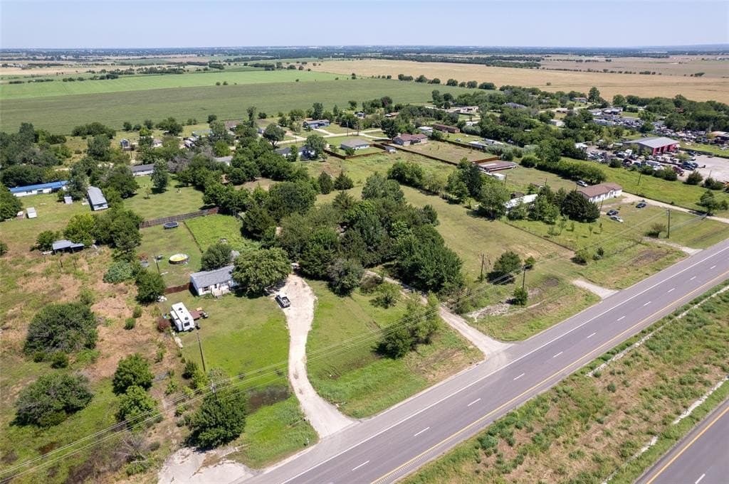 1 acres in Johnson County gallery image 4