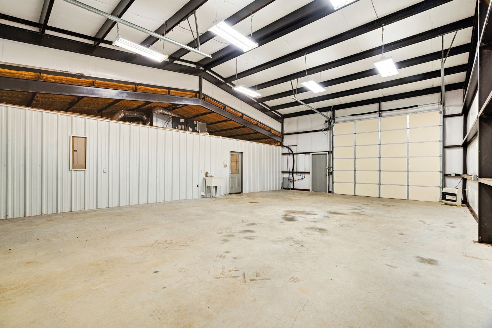 207.7 acres in Lamar County - photo 24