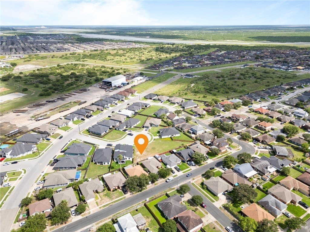 0.13 acres in Nueces County - photo 7