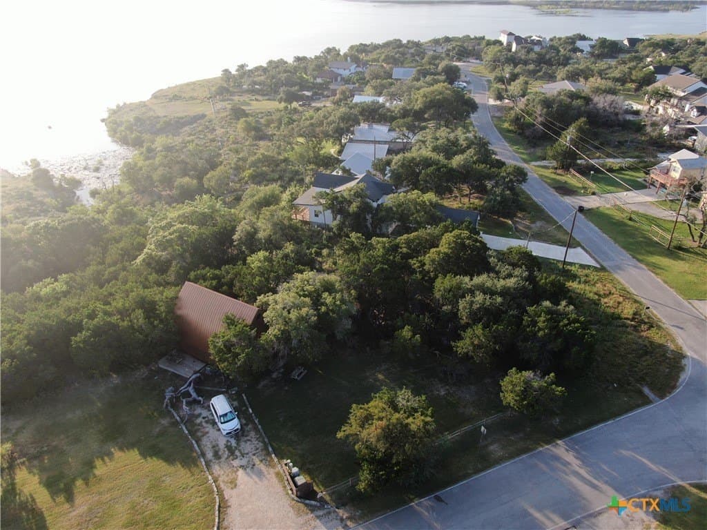 0.43 acres in Comal County - photo 10