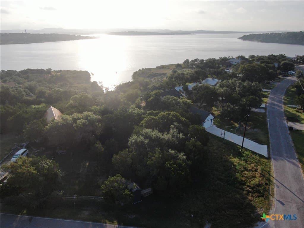 0.43 acres in Comal County - photo 14