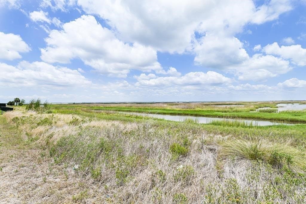 0.35 acres in Aransas County - photo 13