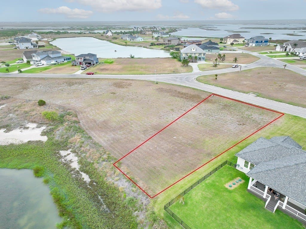 0.35 acres in Aransas County - photo 9