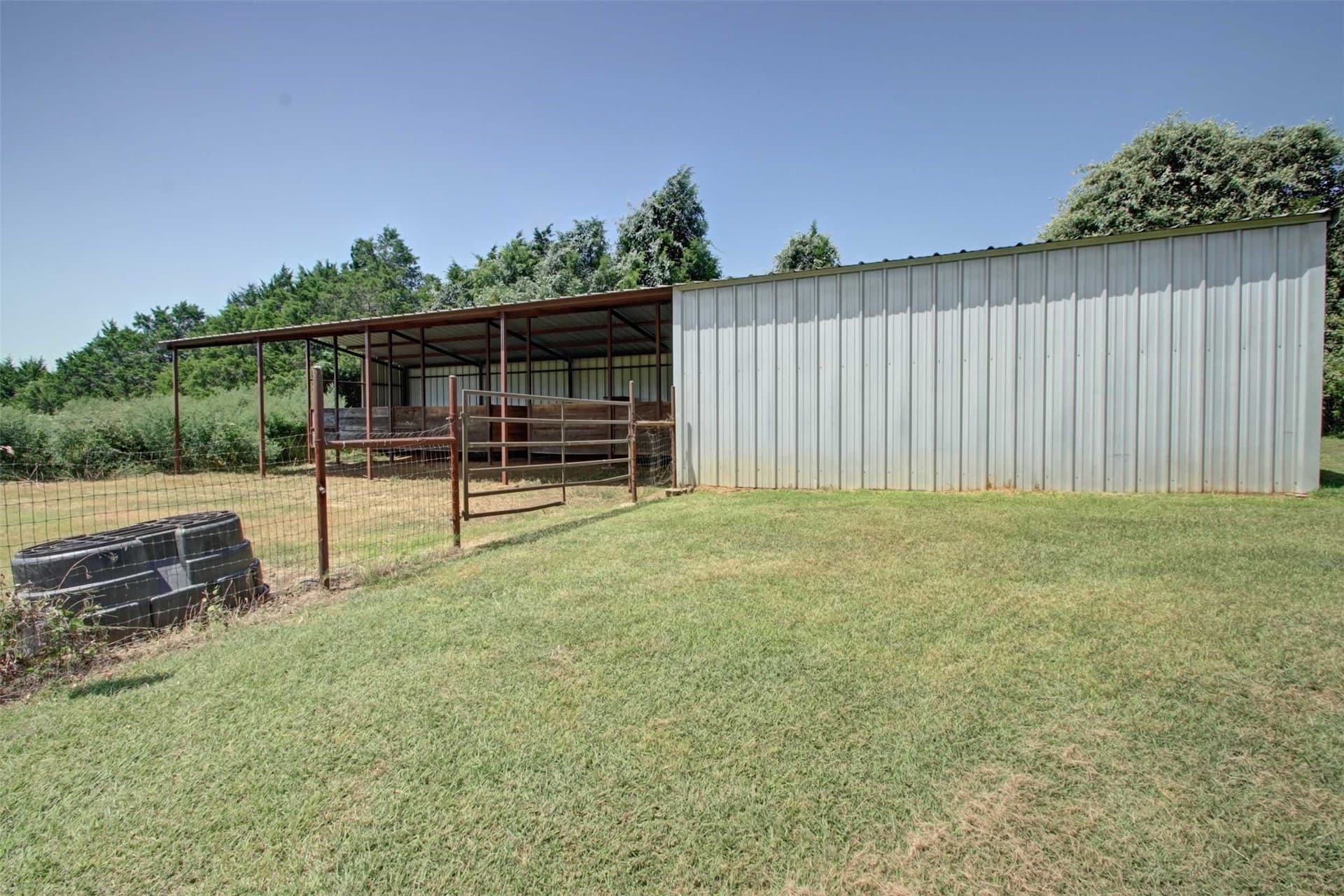 10 acres in Johnson County - photo 31