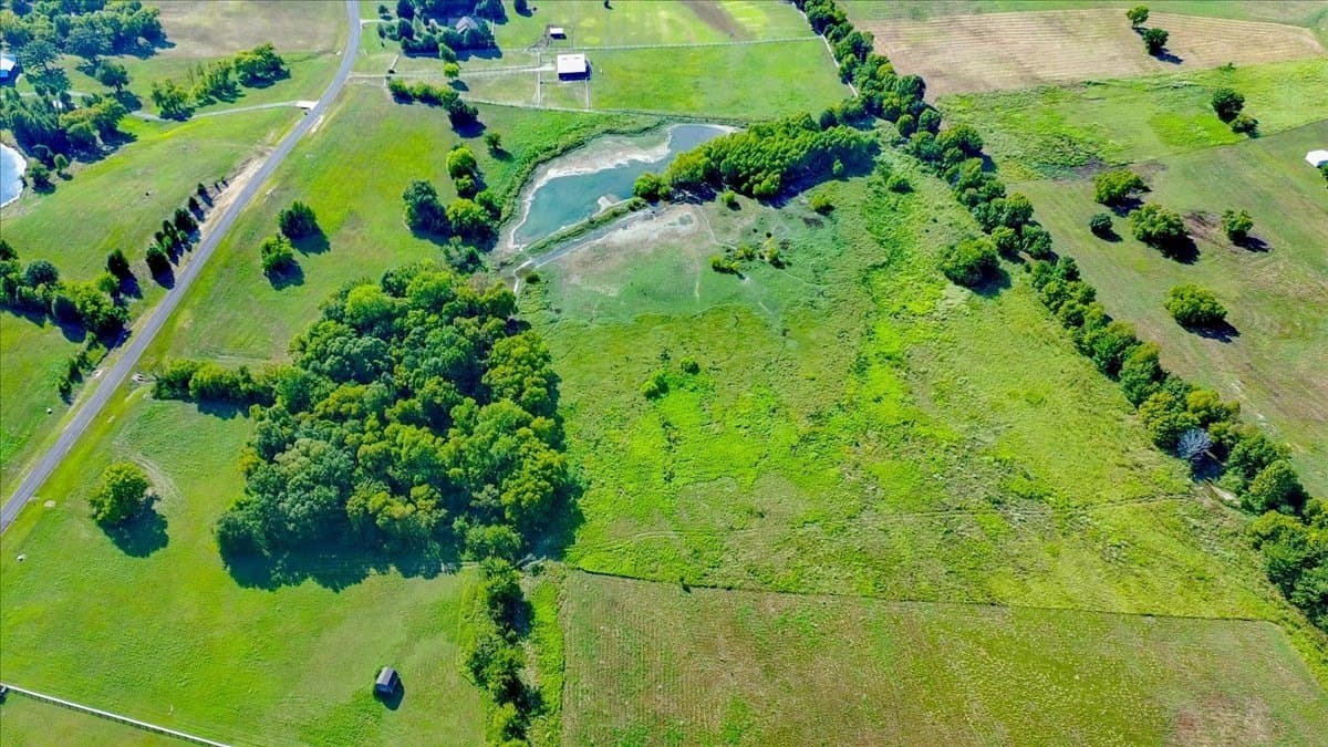 6.29 acres in Henderson County - photo 12