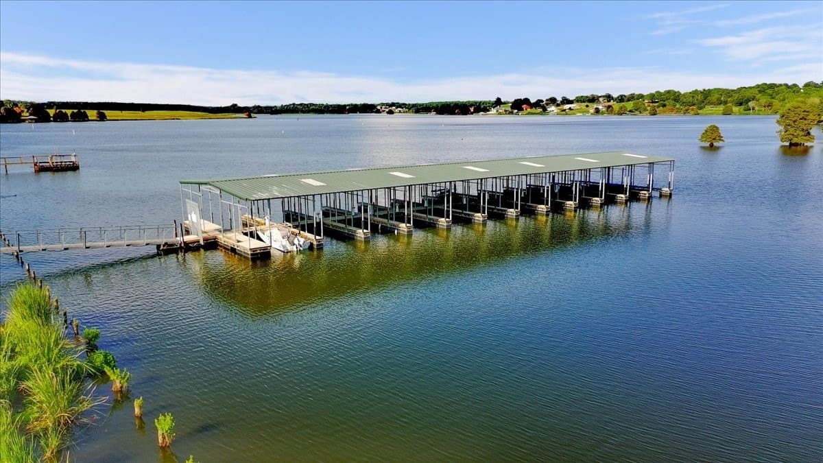6.29 acres in Henderson County - photo 18