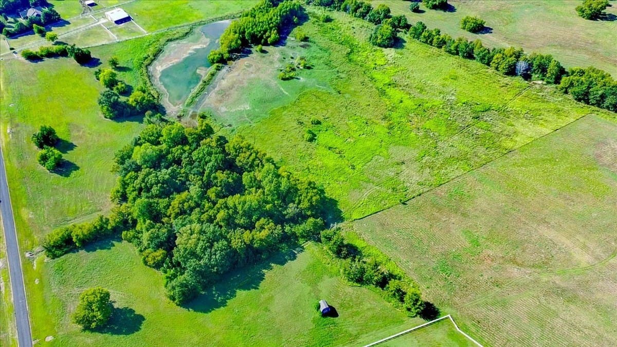 6.29 acres in Henderson County - photo 13
