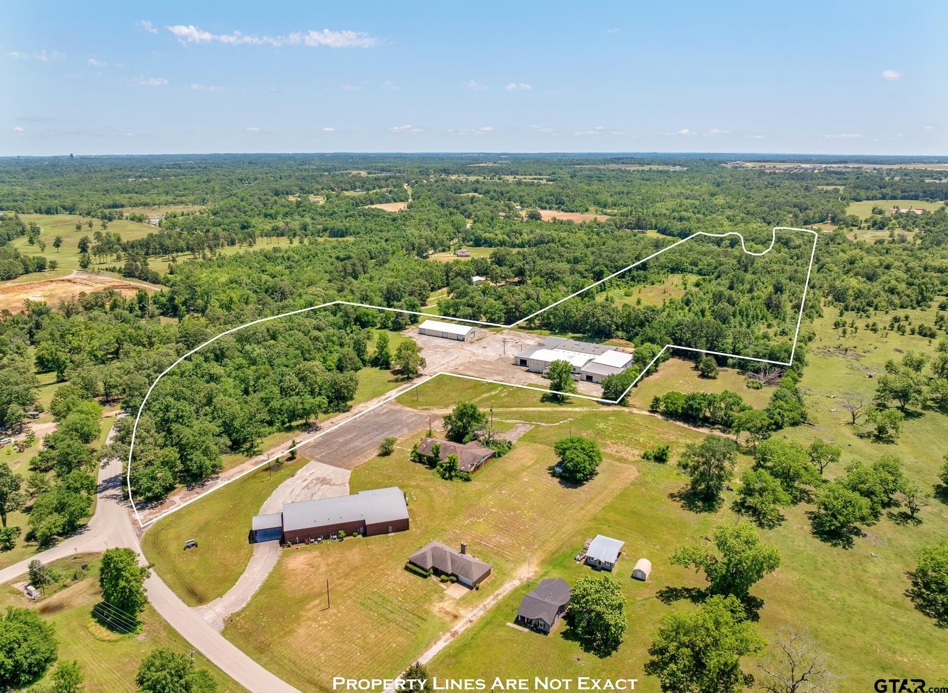 32.94 acres in Smith County featured view