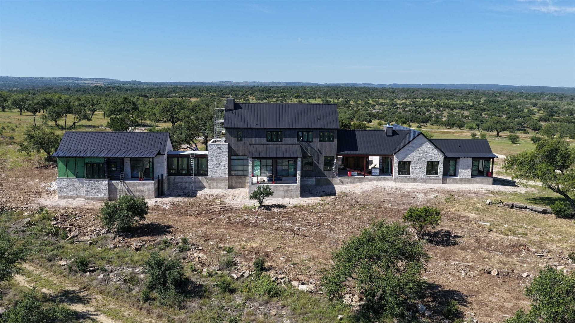 12.45 acres in Blanco County gallery image 4