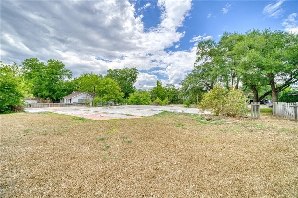 0.7 acres in Madison County - photo 6
