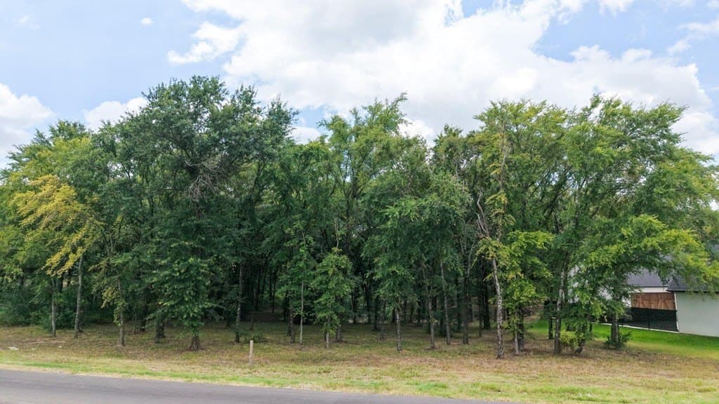 0.71 acres in Kaufman County - photo 14