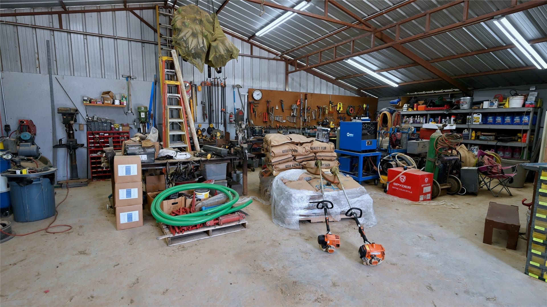 320.27 acres in Montague County - photo 30