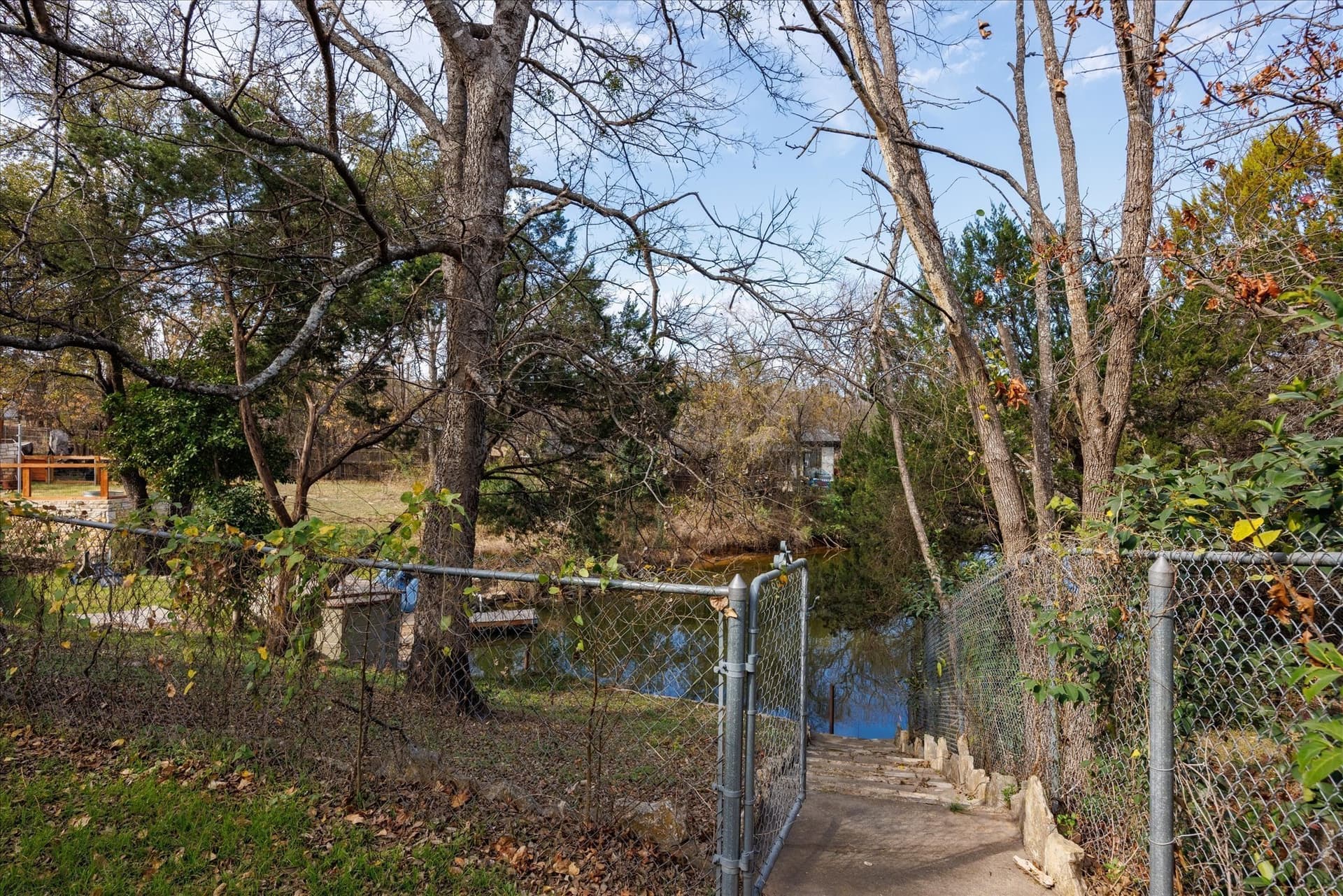0.23 acres in Hood County - photo 8