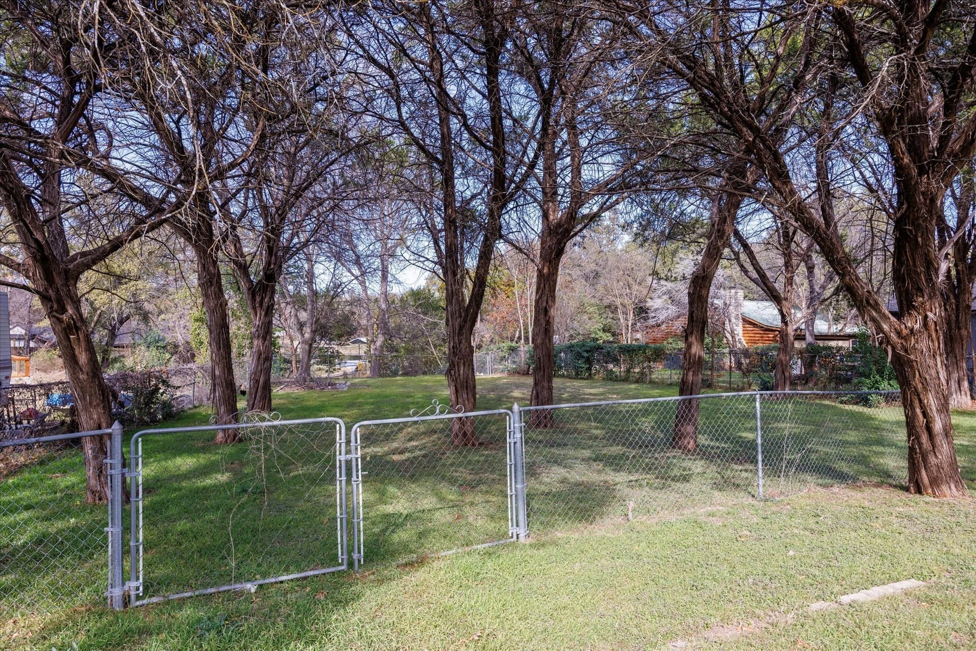 0.23 acres in Hood County - photo 5