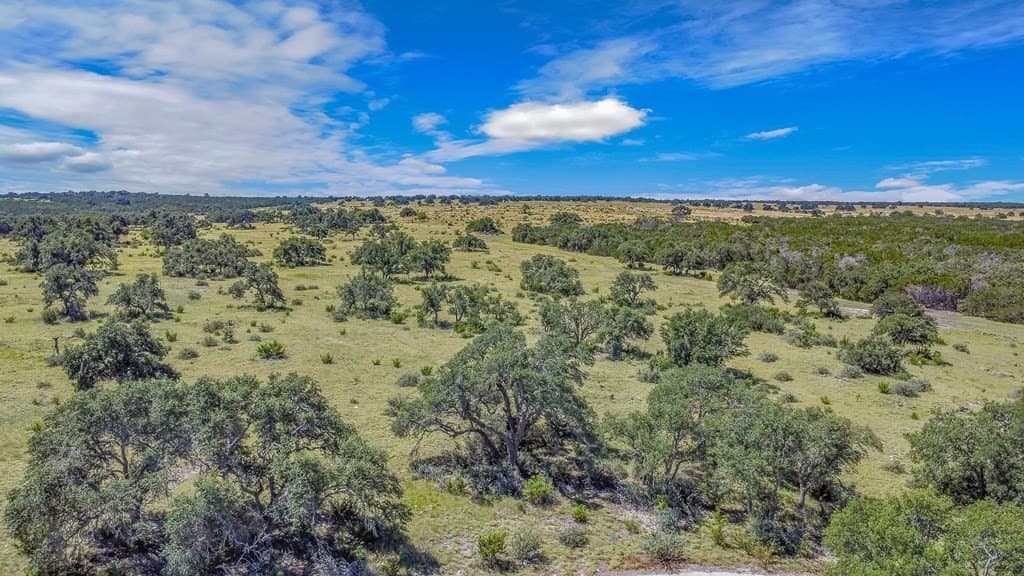 10.4 acres in Gillespie County gallery image 4