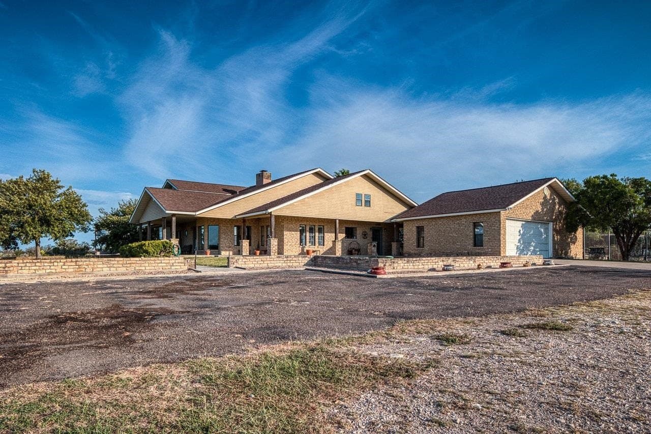 34.94 acres in Val Verde County gallery image 3