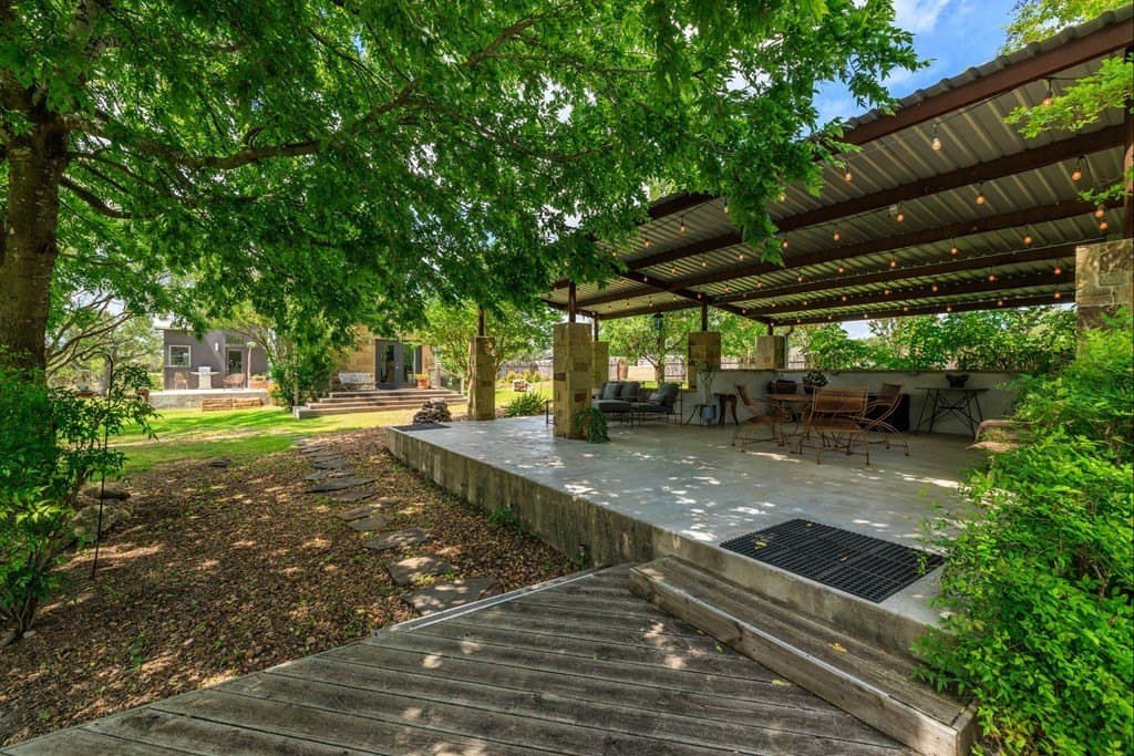 15 acres in Gillespie County - photo 33