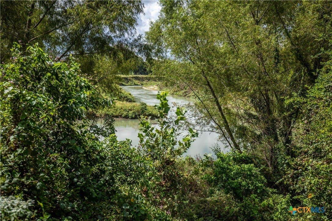 140 acres in DeWitt County - photo 19