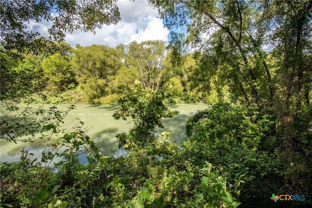 140 acres in DeWitt County - photo 21