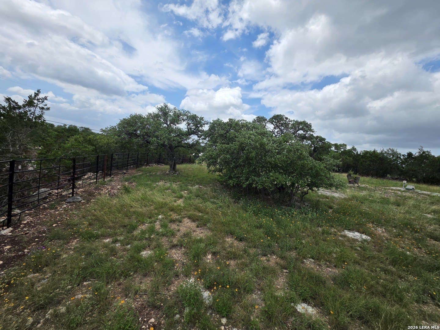 0.95 acres in Comal County featured view