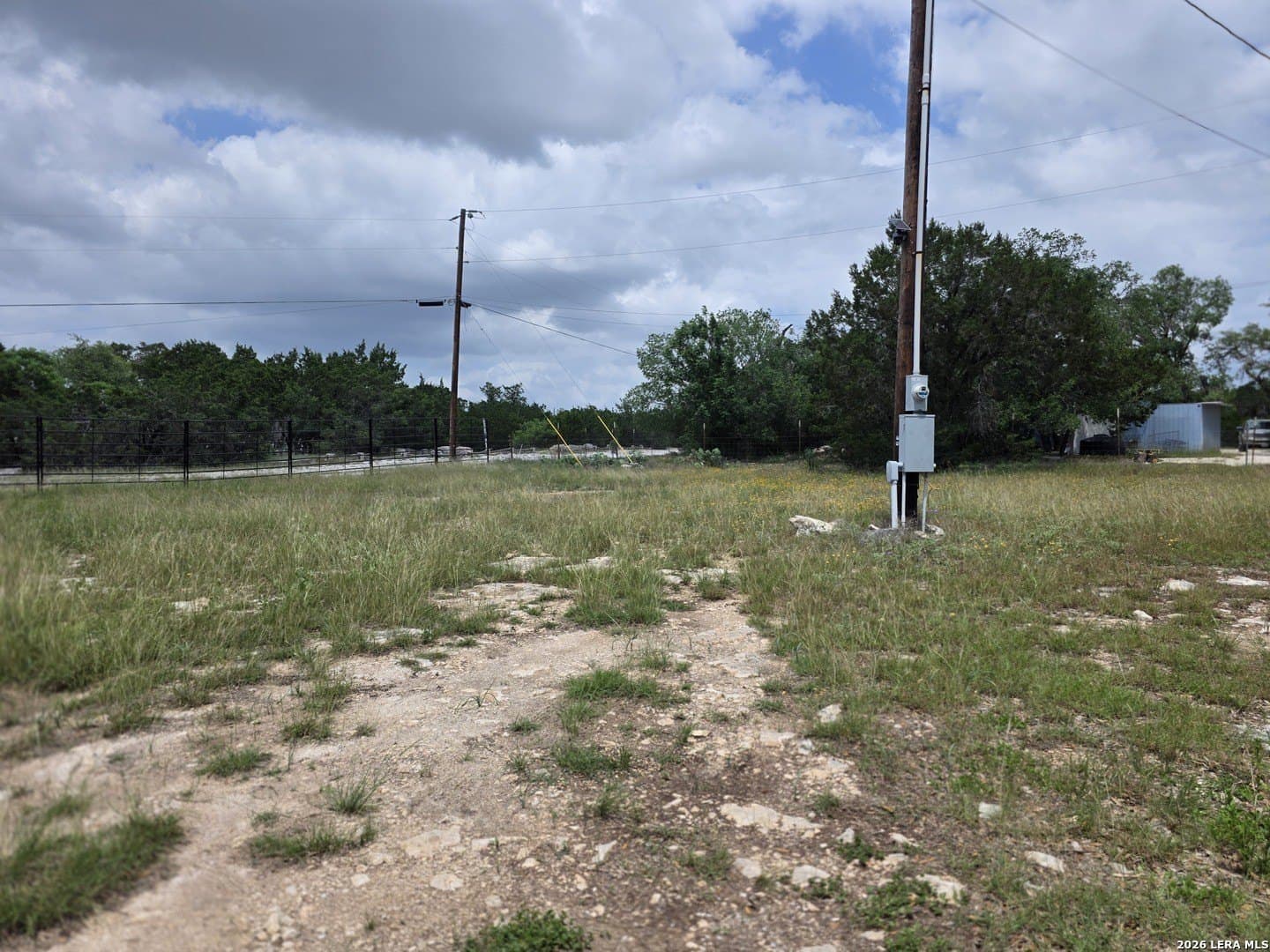 0.95 acres in Comal County - photo 7