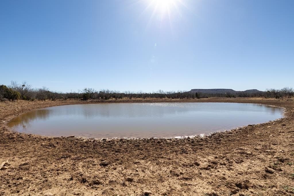 640 acres in Kent County - photo 2