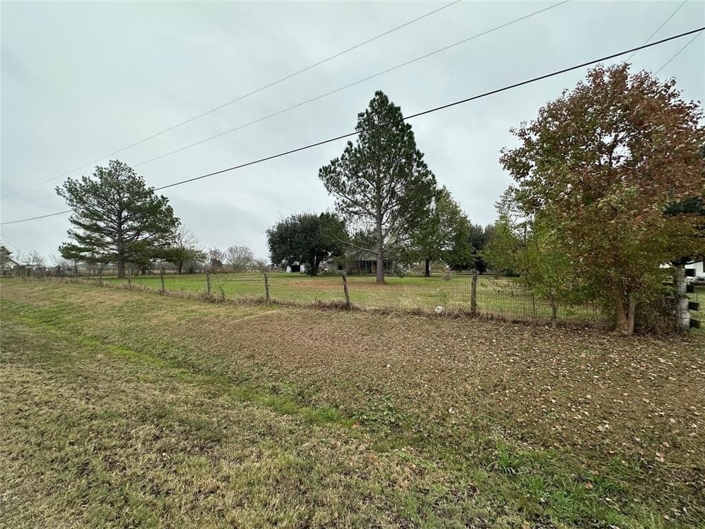 2.5 acres in Limestone County gallery image 3