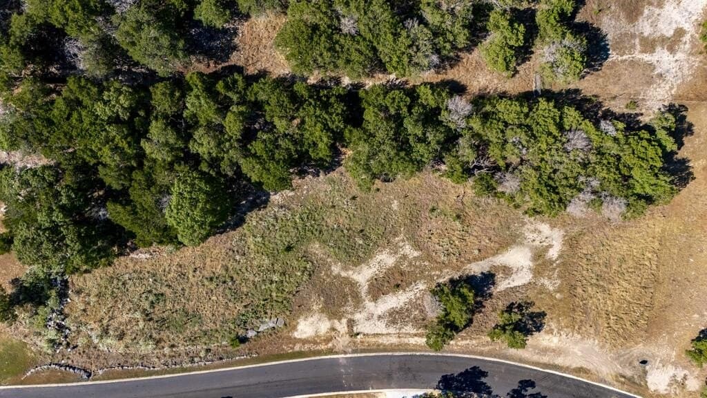 1 acres in Kerr County - photo 2