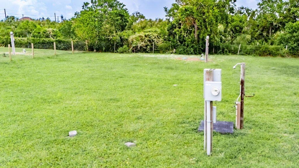 0.2 acres in Texas County - photo 4