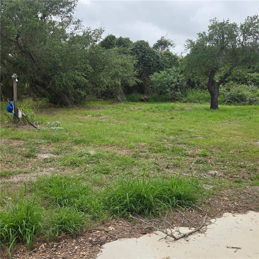 2.42 acres in Aransas County gallery image 4