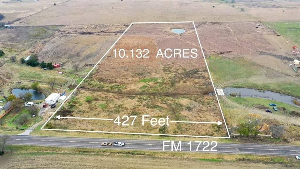 10.13 acres in Ellis County