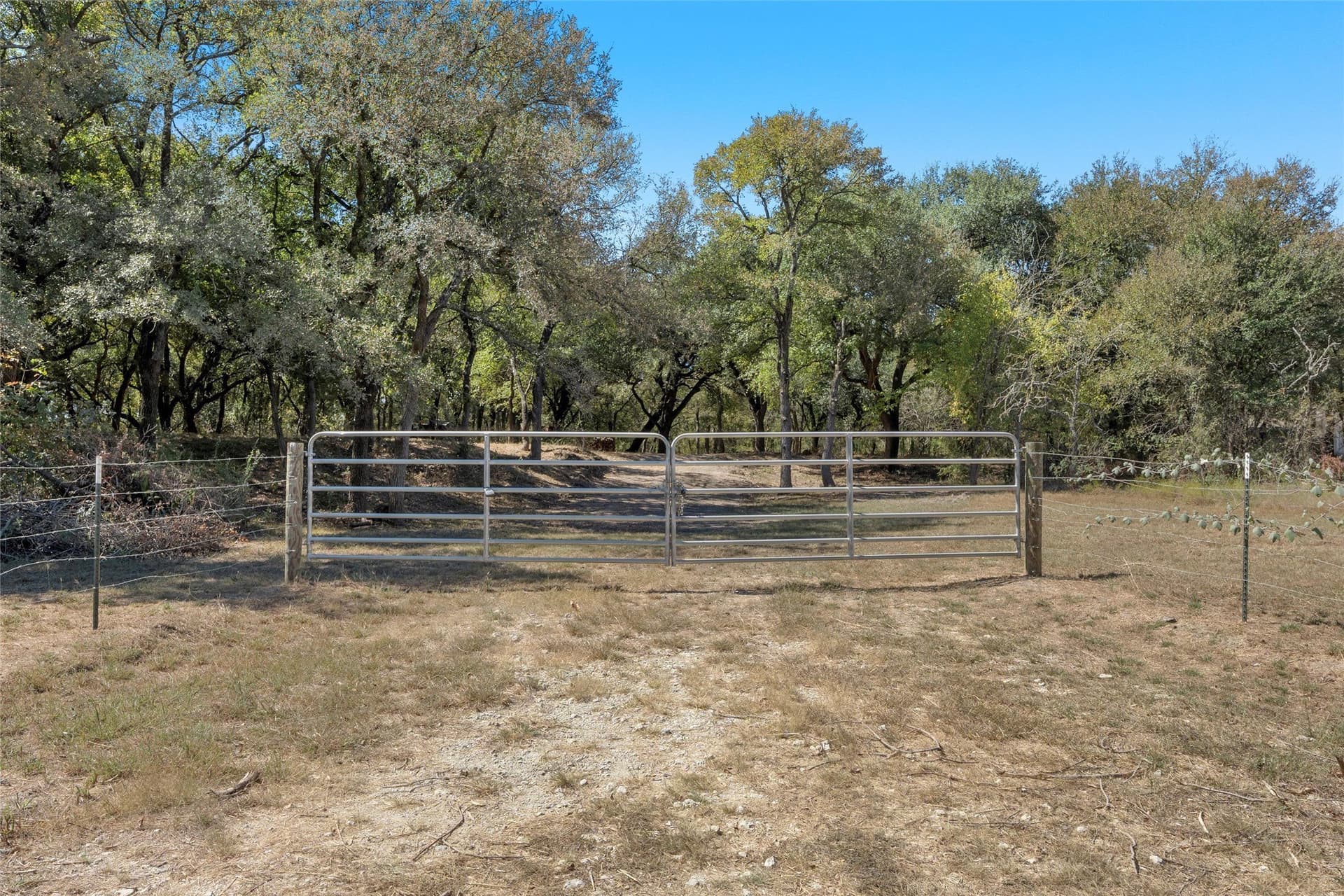 6.75 acres in Falls County - photo 3