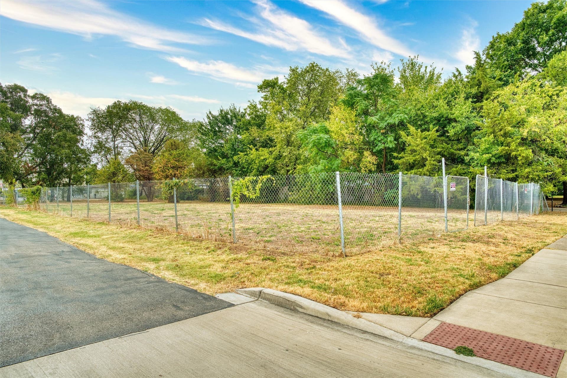 0.41 acres in Dallas County