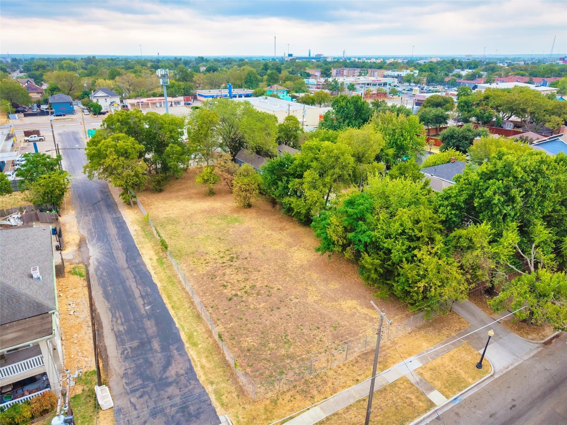 0.41 acres in Dallas County - photo 6