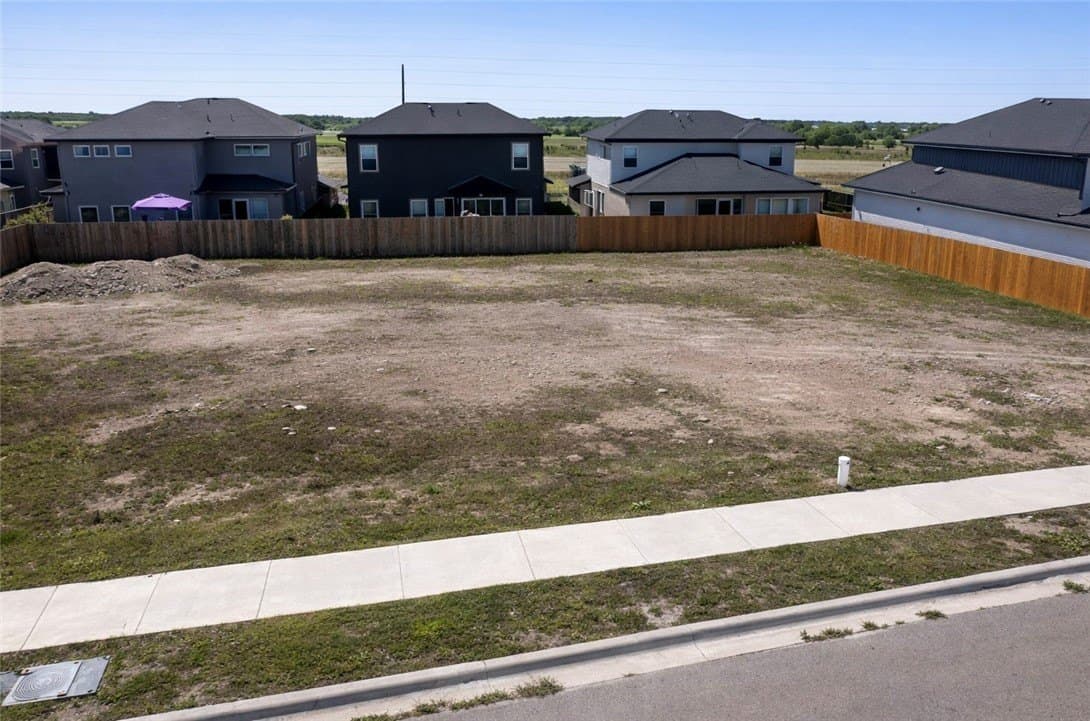 0.12 acres in San Patricio County - photo 8