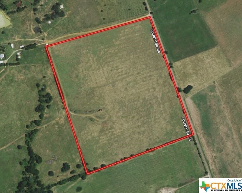 37 acres in Burleson County