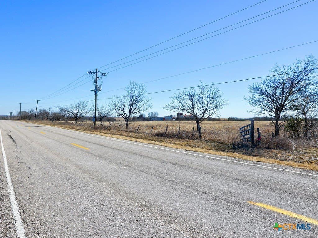 28.4 acres in Bell County gallery image 3