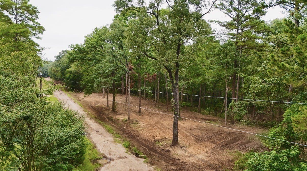 1.5 acres in Franklin (TX) County - photo 3