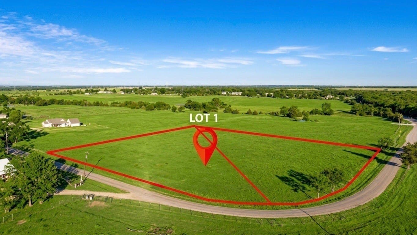 1.06 acres in Lamar County - photo 2