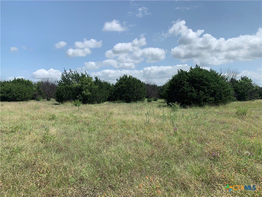 12.01 acres in Hamilton County - photo 12
