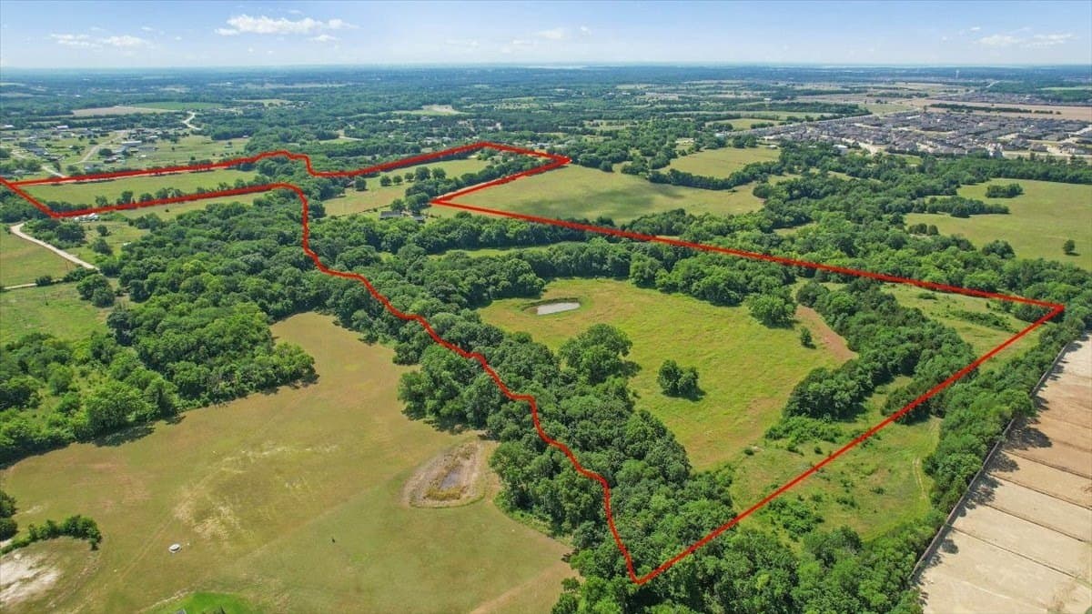 31.5 acres in Collin County