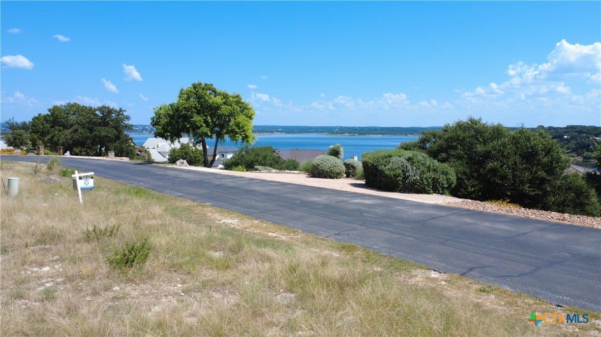 0.84 acres in Comal County - photo 21